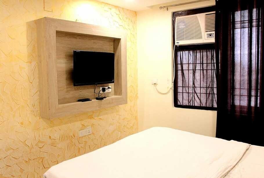 Hotel O Tp Suites 뉴델리 외부 사진