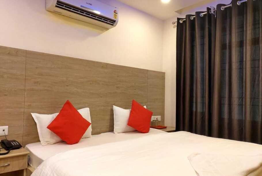 Hotel O Tp Suites 뉴델리 외부 사진