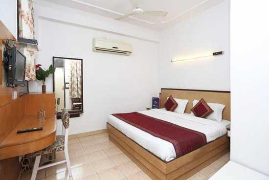 Hotel O Tp Suites 뉴델리 외부 사진