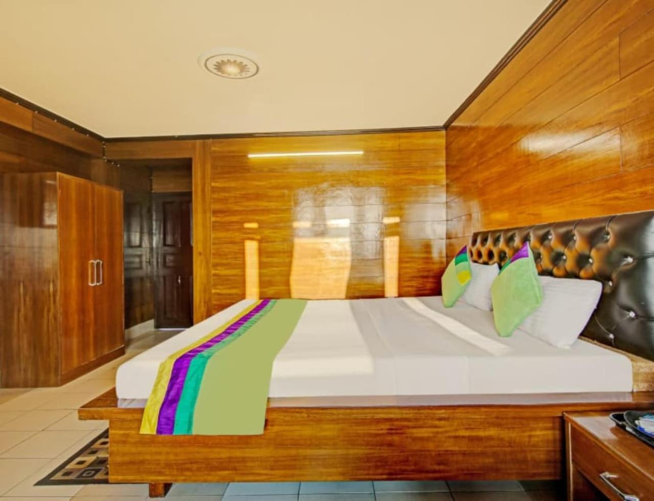 Hotel O Tp Suites 뉴델리 외부 사진