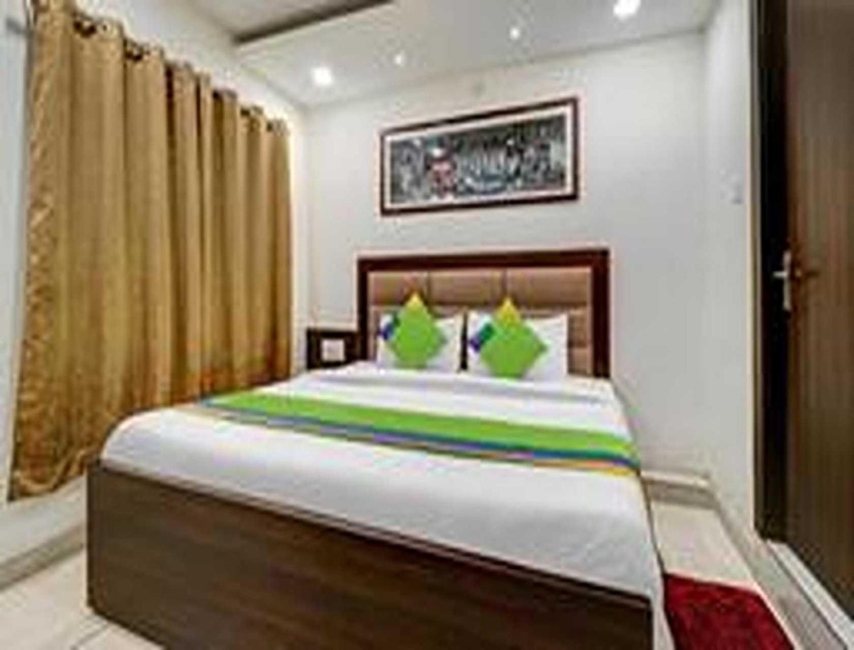 Hotel O Tp Suites 뉴델리 외부 사진